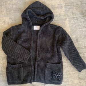 Zara knit sweater Size: 7